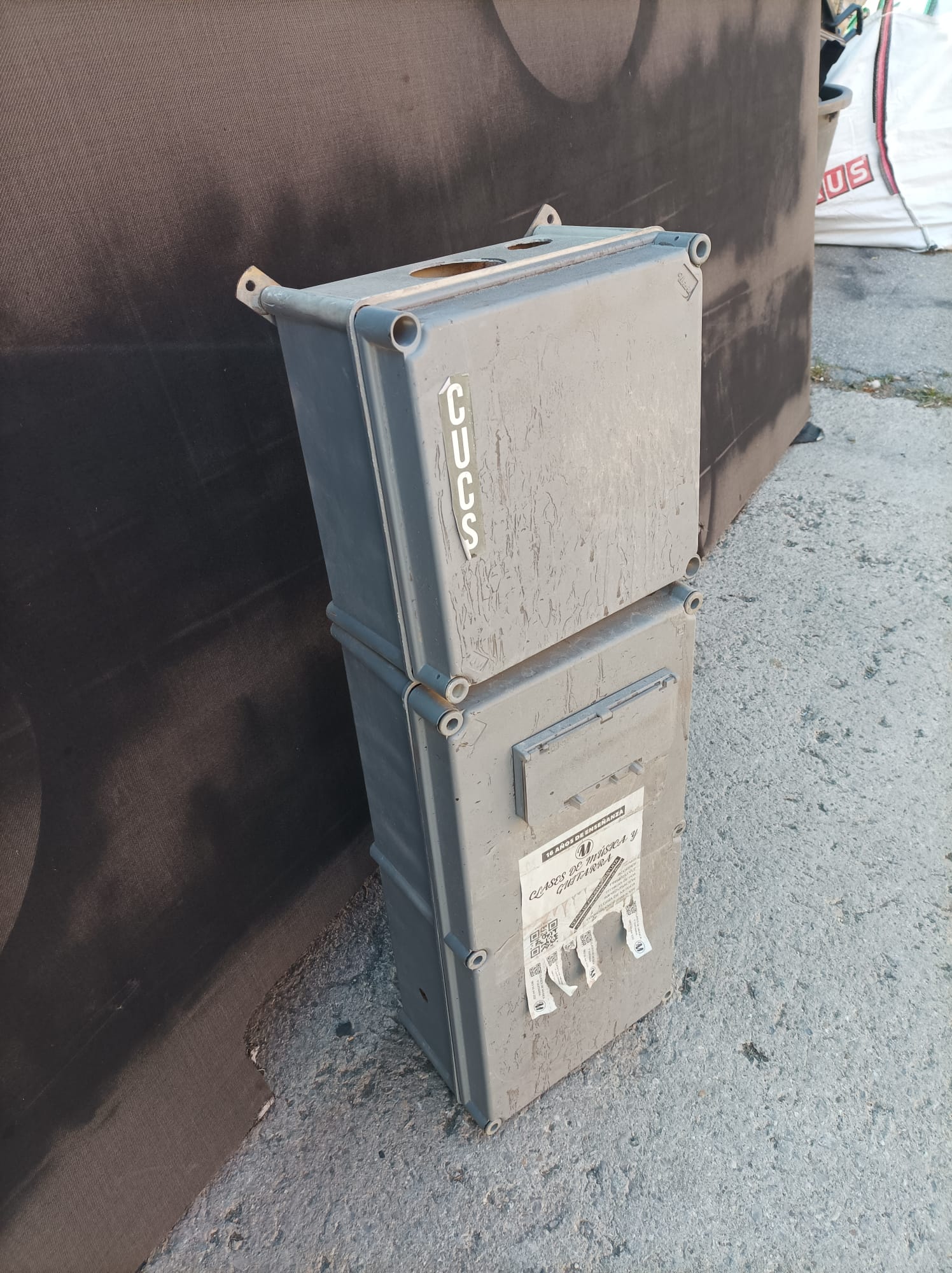 caja conexiones plastico 80x26.5x17 1u.